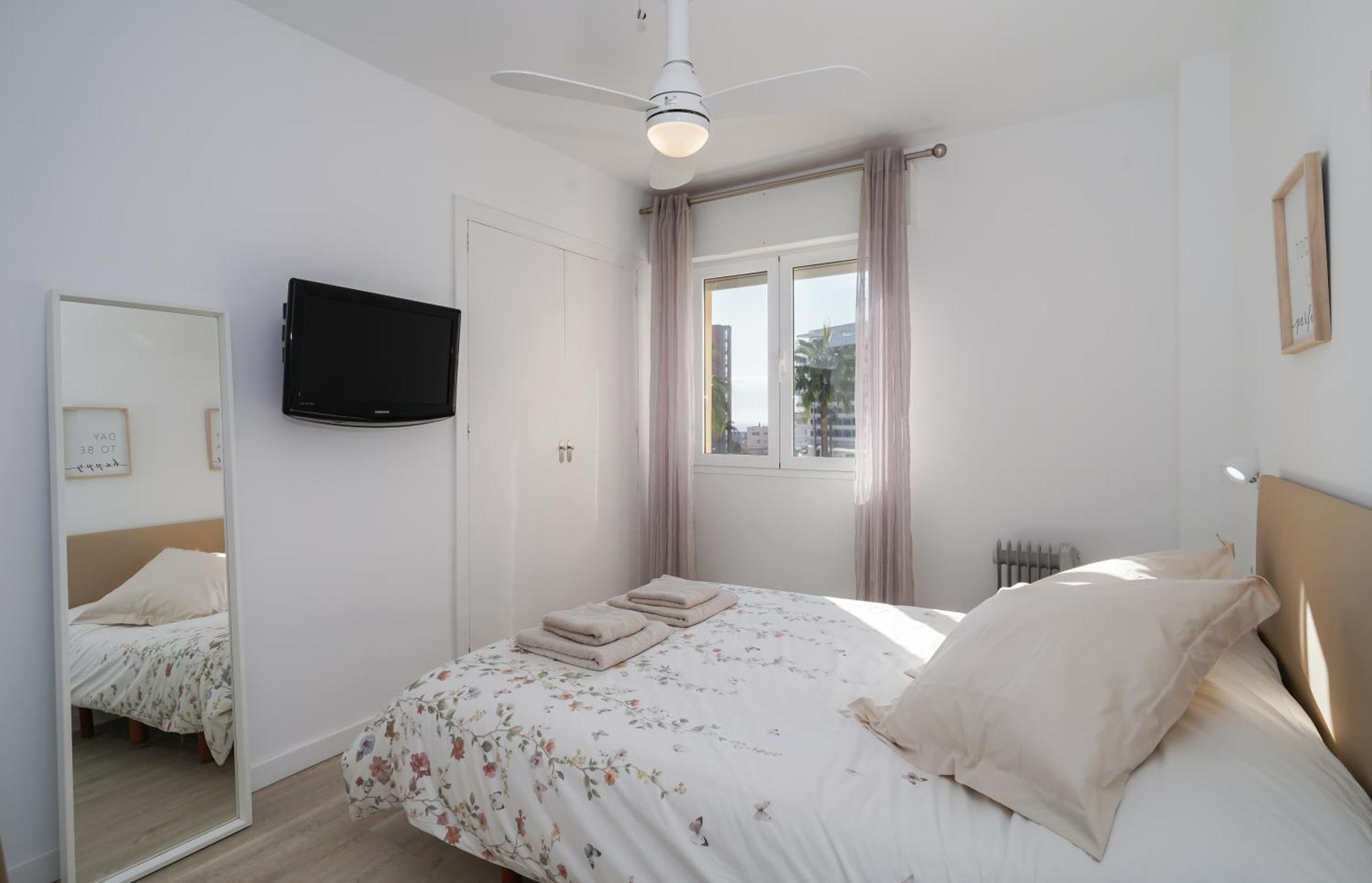 Nomad Malaga - Chic Apartament Center Torremolinos Extérieur photo