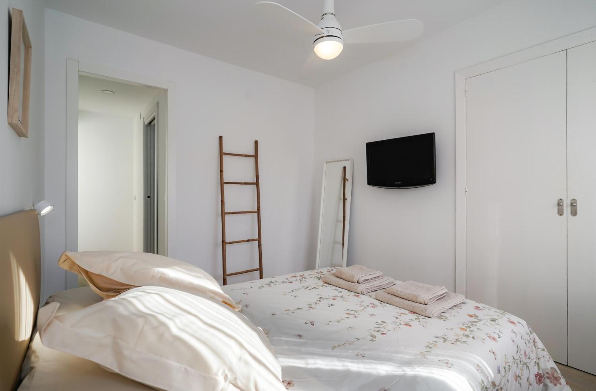Nomad Malaga - Chic Apartament Center Torremolinos Extérieur photo